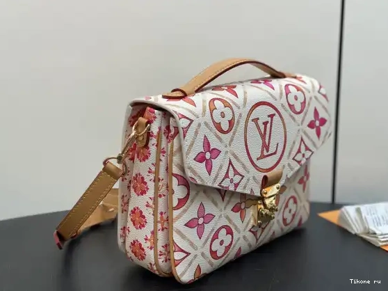 Affordable VUITTON POCHETTE LOUIS METIS-25*19*7cm 0510